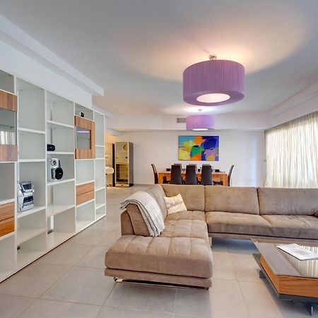 Seaview Apartment In Fort Cambridge, Sliema Eksteriør bilde