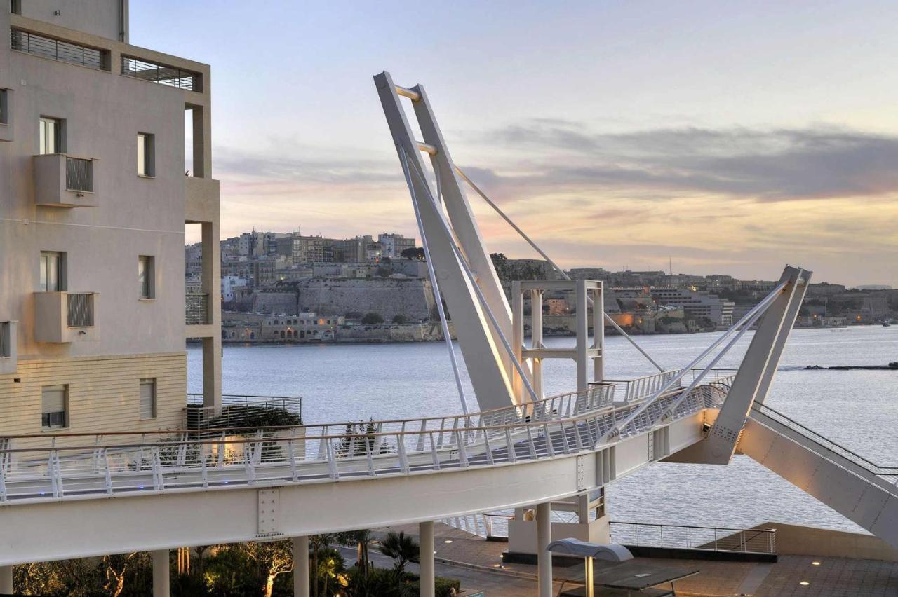 Seaview Apartment In Fort Cambridge, Sliema Eksteriør bilde