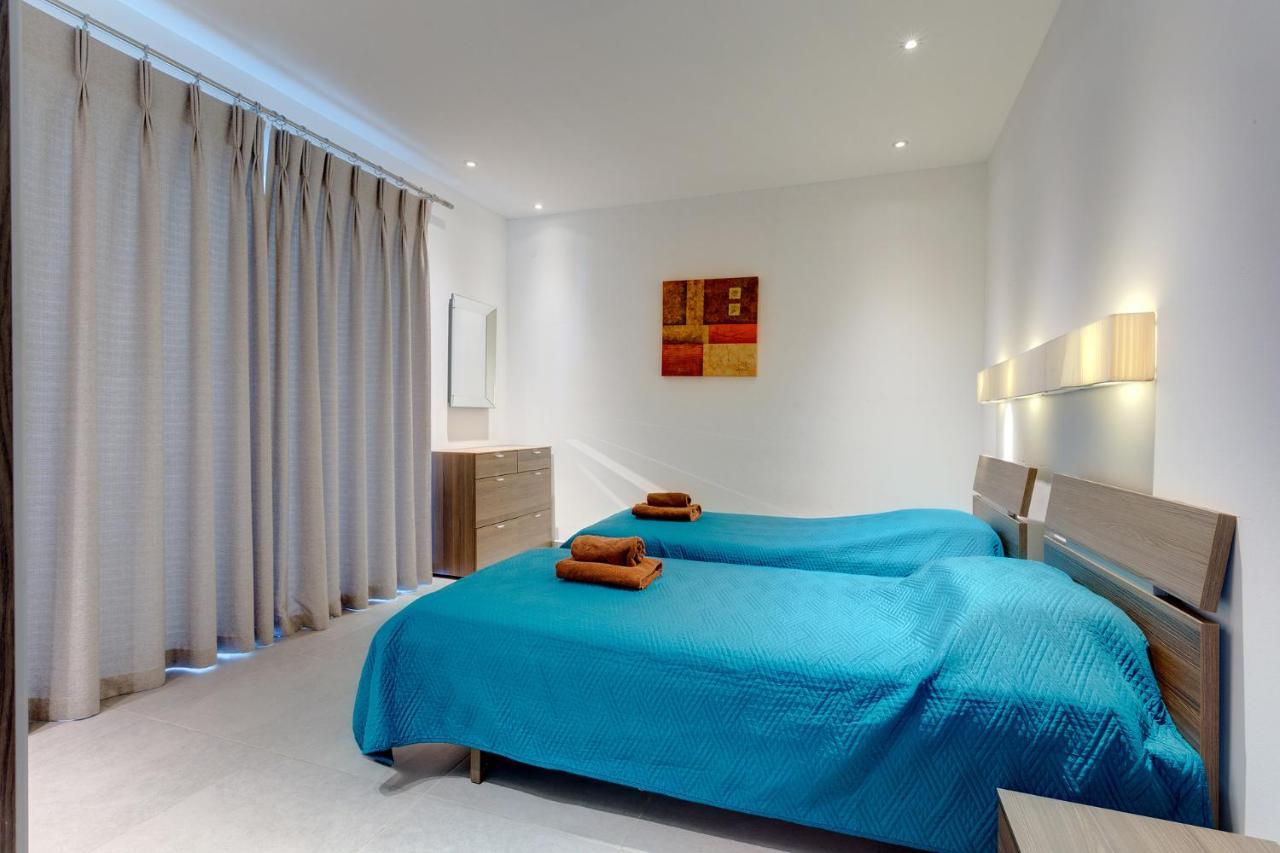 Seaview Apartment In Fort Cambridge, Sliema Eksteriør bilde