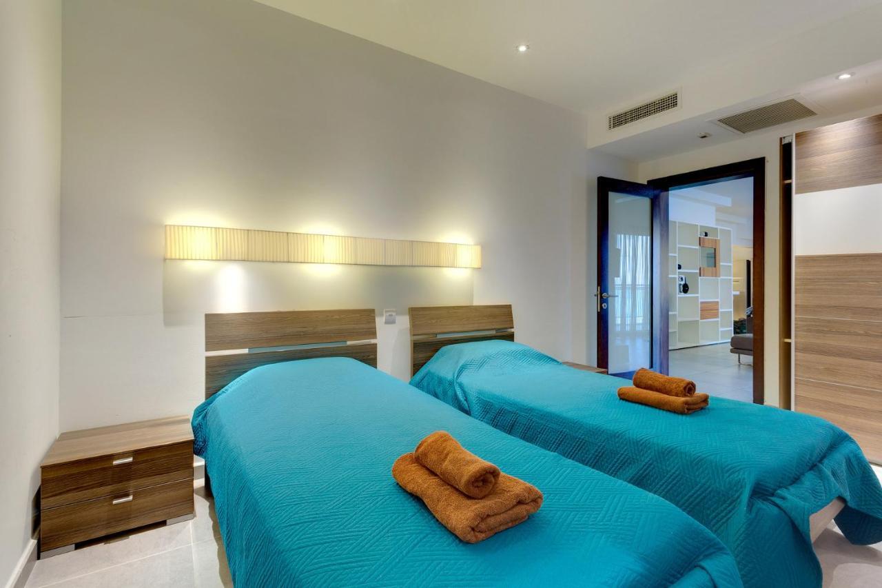 Seaview Apartment In Fort Cambridge, Sliema Eksteriør bilde